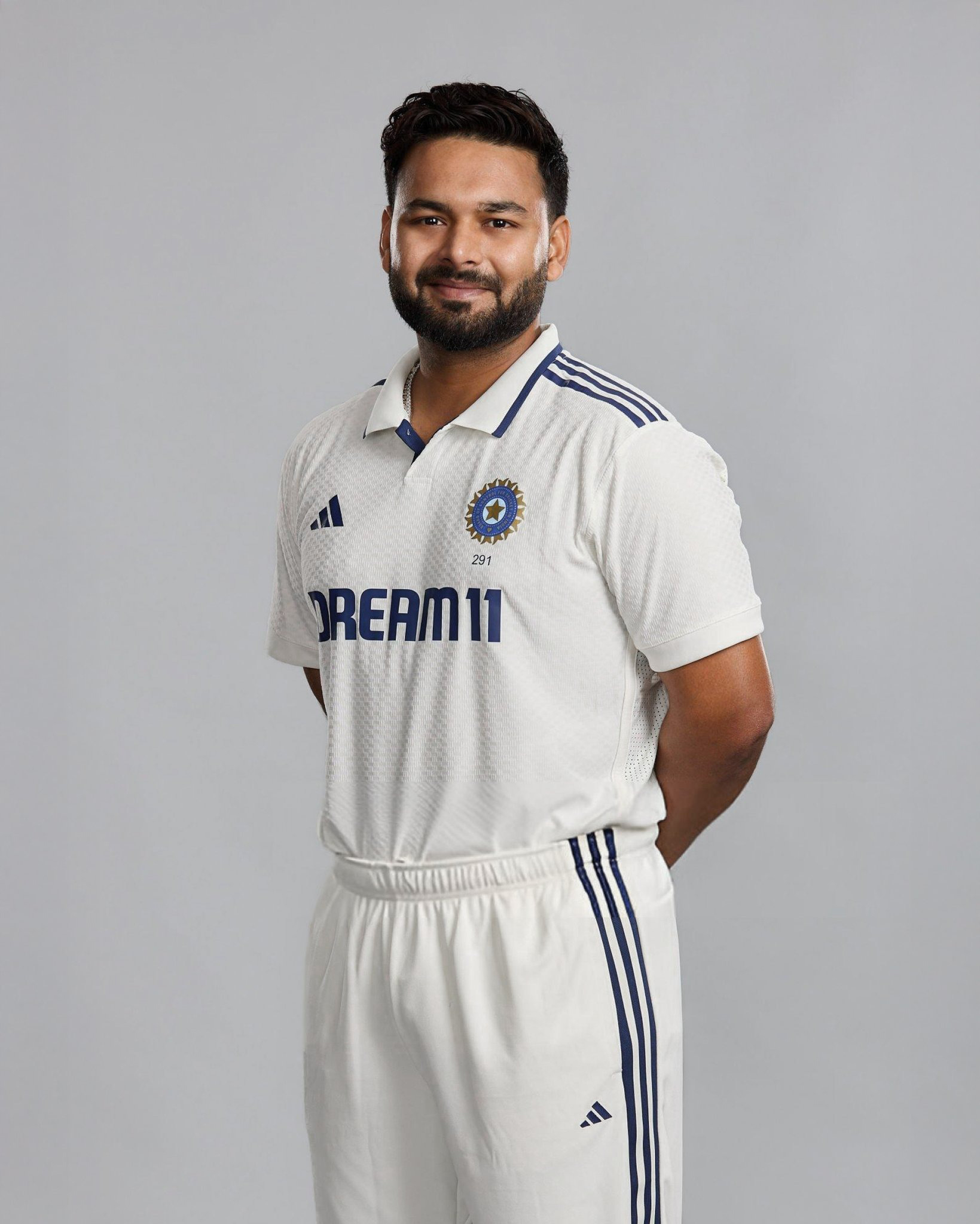 Rishab Pant steps up for K’taka girl