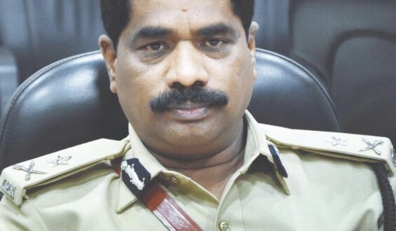 A top cop’s tumble