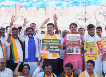 2 lakh Bangladeshis in Bangalore